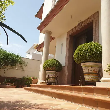 ホームステイ El Olivo ロンダ